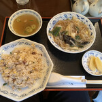 平安 - 八宝菜定食 1,000円