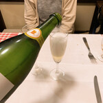 ル・マルカッサン - キメの細かい泡です♪