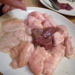 炭火マルイチ - ホルモンの盛り合わせ