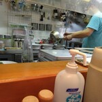 寛～くつろぎ～ - 麺作りも、接客も、とても丁寧な大将。