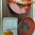 市場のめしや まんまる食堂 - 