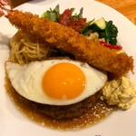 松阪牛ハンバーグ専門店ガーベラ - ハンバーグ＆大海老フライ定食