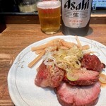 麺壱 吉兆 - つまみ炙り焼豚。ビールとつまみで中華そばを待つ間にオススメです。