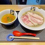 超純水採麺 天国屋 - 「牡蠣昆布水の地鶏とびうお伊吹煮干白醤油つけそば」¥1,500