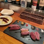 フレンチ酒場　nanoru　namonai - お肉3種盛り(左から鹿、鴨、牛)