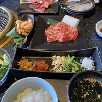 焼肉 べこ亭 たまプラーザ本店 - 
