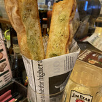 アッパーハウス - 