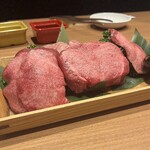 焼肉一心たん助 旦 - 