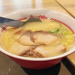 Suga kiya - 肉増しラーメン280円 ベリークリーム120円