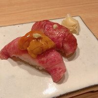 肉亭ふたご iki 本郷三丁目店 - 肉寿司