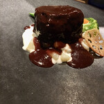 ビストロ ランプ - 牛ほほ肉の赤ワイン煮込み