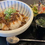 Isshin Yakiniku - 焼肉丼定食(税込980円)