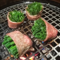 ホルモン焼肉 富や 栄店 - 