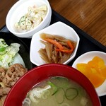 定食・居酒屋 武蔵 - 牛焼き肉定食