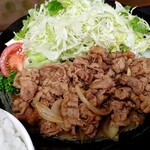 Teishoku Izakaya Musashi - 牛焼き肉定食