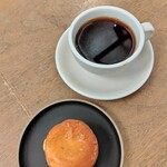 Cafe BOLT - ■チーズケーキ
            ■ハンドドリップコーヒー