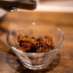 中華ダイニング 一途一心 - 2023.3 胡桃の飴炊き サードプレイスカフェ＠亀有の珈琲豆風味