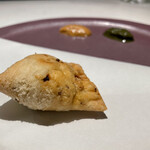 Spice & Dining KALA - 強肴　　仔羊と納豆のサモサ 2種のチャトニで