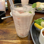 印度料理シタール - 季節限定いちごラッシー