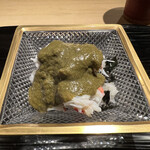 富小路 やま岸 - 上から蟹味噌、蟹の身、シャリ