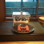 鮨 尚充 - エルメスのHと27万円の黒トリュフ