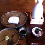 並木藪蕎麦 - 菊正宗の樽酒と「板わさ」