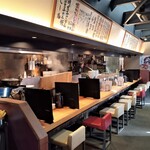 Hakata Ippuudou - 店内　カウンター席