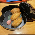 炭平 - 夜食用に持たせてくれたいなり寿司