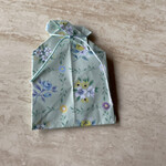 炭平 - スタッフさん作成の折り紙に好きな香りを詰めて持ち帰れます