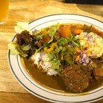ムムムカリー - ２種合がけカレー　山椒タルタル　鰹のたたき　1,600円