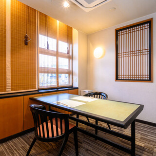 3条（2～4名）
