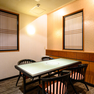 【個室完備】シーンに合わせてご利用いただける寛ぎの和空間