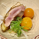 ホロホロ鳥の叩きだ！