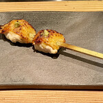 とり茶太郎 - 比内地鶏のムネ肉　柚子胡椒がいい仕事してます