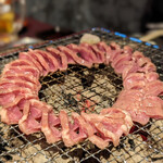 Sumibi Yakiniku Ushimatsu - 