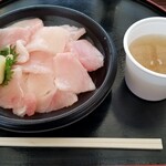 Yamauchi Sengyoten - まぐろ丼　¥1,500- ～美味い！！