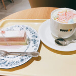 ドトールコーヒーショップ - 桜ケーキ＋桜グリーンティーオレset 1000円