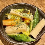 Takadanobaba Taproom - ピクルスを頼んだらお新香が来たｗ