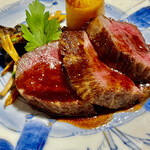 KOTARO Hasegawa DOWNTOWN CUISINE - ポーションも肉の旨味も柔らかさも火入れ加減も完璧！いつまでも食べていたい味ですｗ