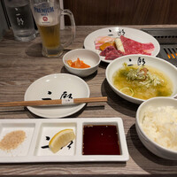 焼肉&手打ち冷麺 二郎 KANAYAMA - 