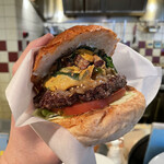 GRILL BURGER CLUB SASA -  "限定10食" 【3月のMonthly Burger】 『燻製ポークのニラ玉Burger¥1,150』 ※平日ランチは、ソフトドリンク付