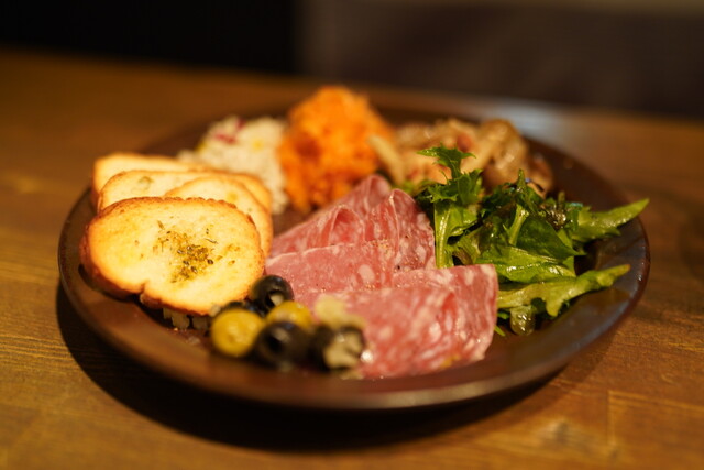 ユメキチワイン （yumekichi wine） - 天神南/ダイニングバー | 食べログ