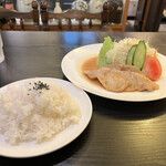 Kitsusa Yaemon - 焼き肉定食（税込み８００円）