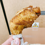 Toge no Kamameshi Honpo Ogino-ya Karuizawa Eki Uriten Shinano Kamameshi Uriten - 鸡腿肉