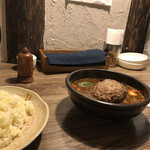 アジアンスープカリー べす - 