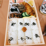 峠の釜めし おぎのや - 鳥もも弁当　税込1050円