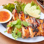 ブランド【大山鶏】の食べ応えたっぷり　♪ガイヤーン♪　（タイ風照り焼きチキン）