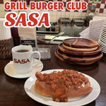 GRILL BURGER CLUB SASA - 『チリドッグ¥880』 ※夜メニューは、付け合わせ無し 『Hot Coffee¥270』