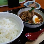 やらいでか - 牛スジ煮込み定食