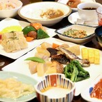 Raunji Sakasu - 朝食バイキング